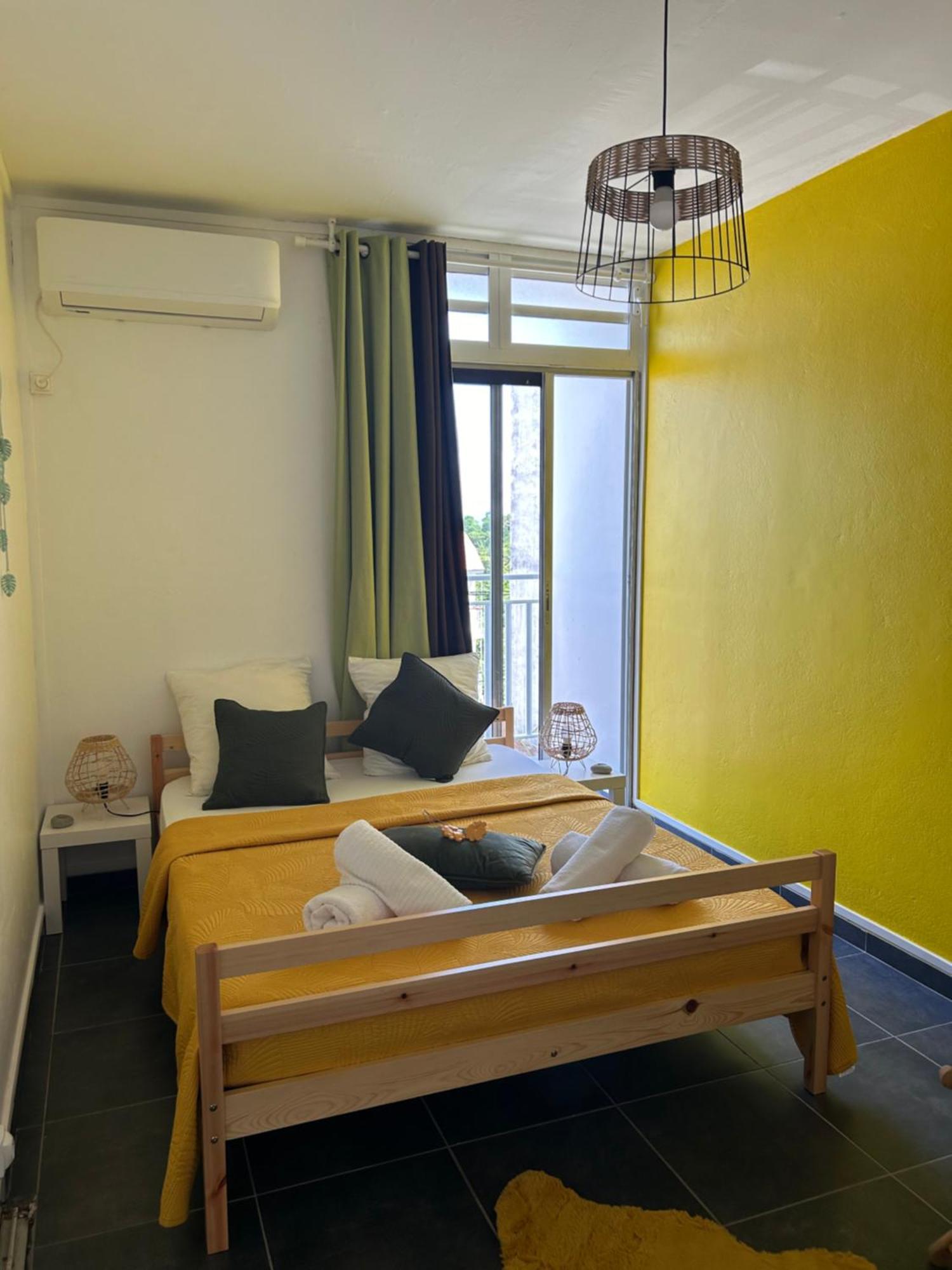 Appartement Avec Vue Panoramique De Pointe-A-Pitre Esterno foto